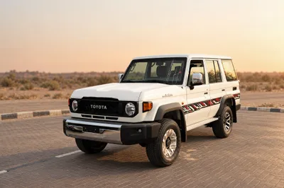 Toyota Land Cruiser 76 Series (Hardtop / 5-Door SUV)